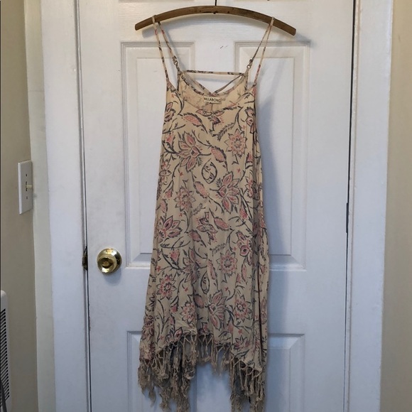 Billabong sundress - Picture 1 of 2